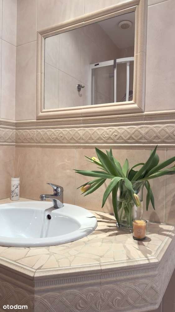 Na sprzedaż 3 pokojowe mieszkanie w Kołobrzegu-12