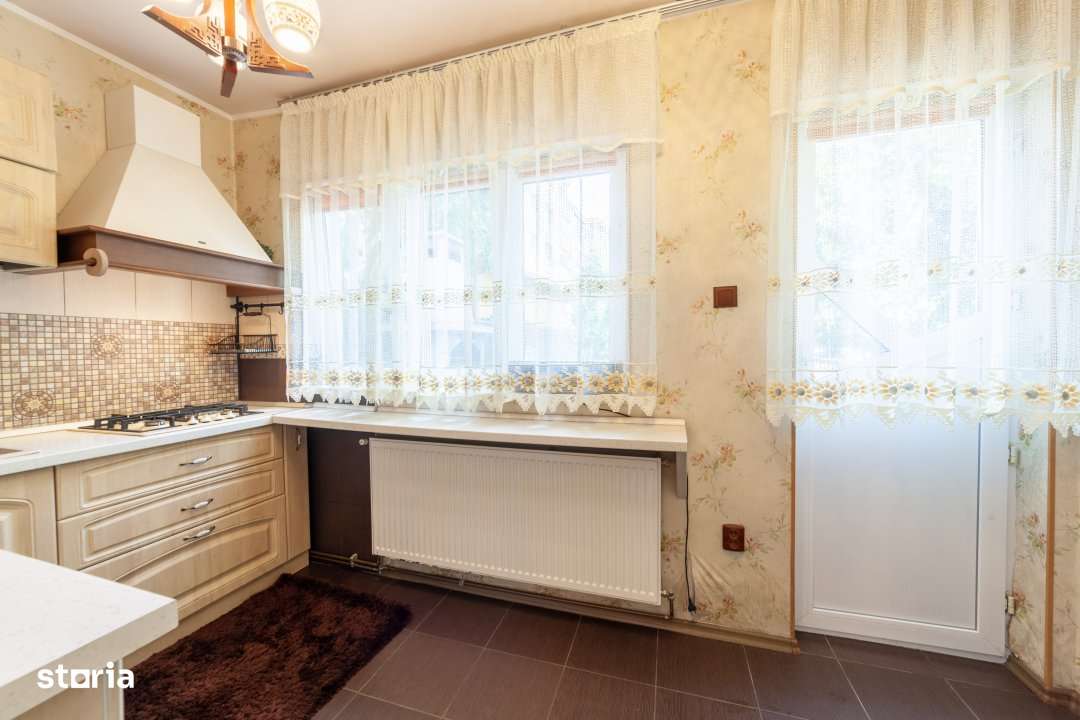 Casa individuala pentru afacere sau locuinta in Pitesti-zona Gavana! - Imagine principală: 5/19