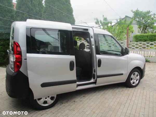 Opel Combo Tour 1.6 CDTI Enjoy - 11