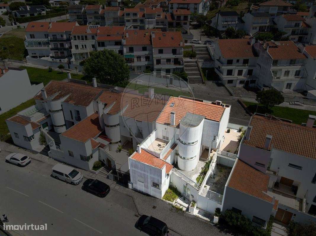 Moradia T4 a 250m da Praia em Buarcos, Figueira da Foz - Grande imagem: 2/24