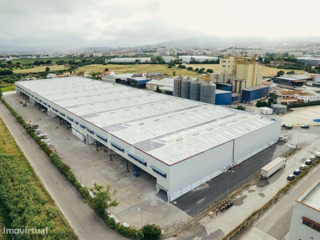 Armazéns para arrendar, em Alverca do Ribatejo, Lisboa - Grande imagem: 3/28