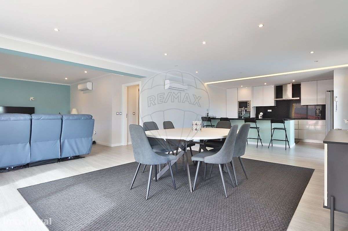 Moradia T4 para venda-27