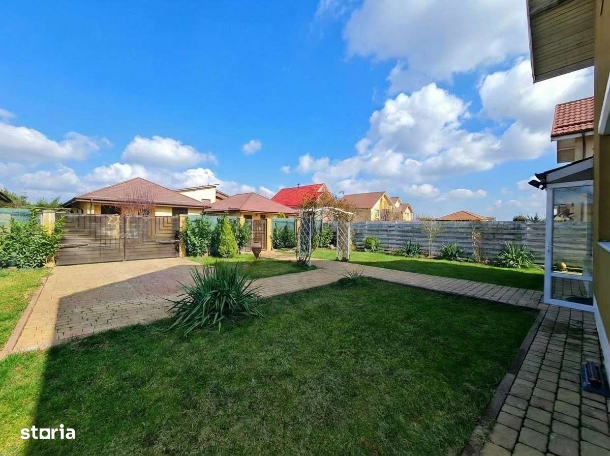 Casa Domnesti | Spatioasa, Luminoasa, Ideala pentru Familie-1