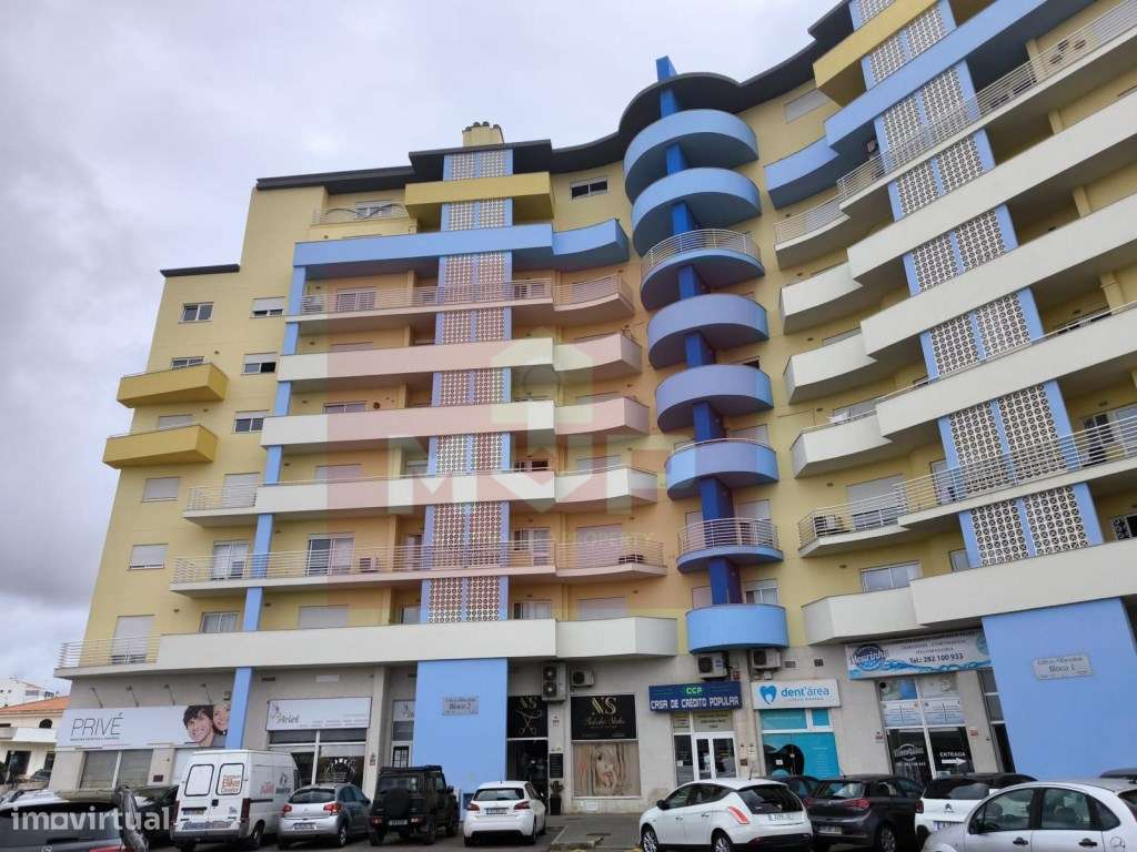 Apartamento T4 em Portimão-28