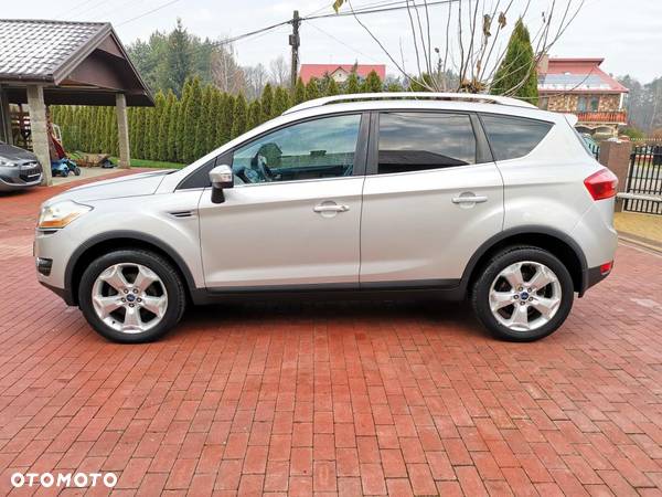 Ford Kuga 2.0 TDCi 4x4 Titanium - 4