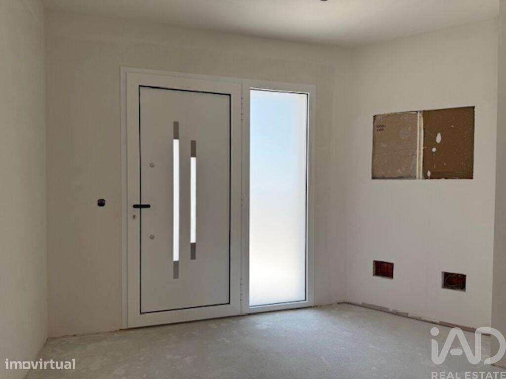 Casa / Villa T4 em Amor de 281,00 m2 - Grande imagem: 5/27