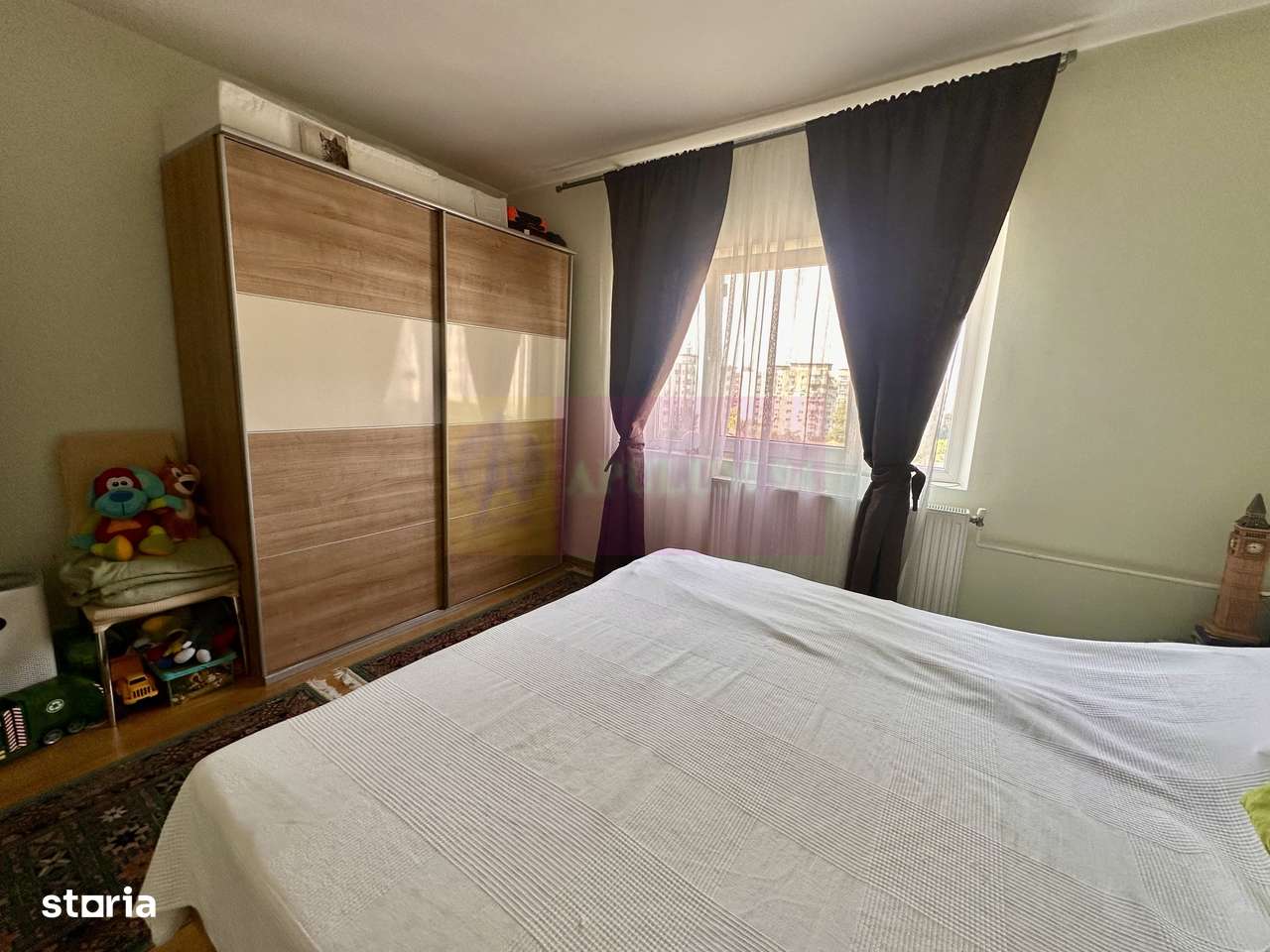 2 camere de vanzare Sebastian - Novaci-6