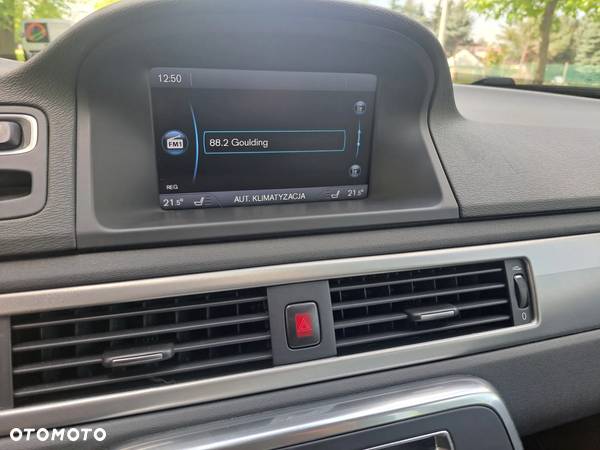 Volvo V70 D3 Geartronic Momentum - 18