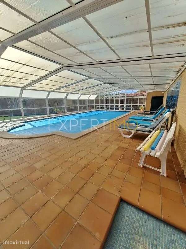 Moradia T7 com piscina coberta,  em São Martinho do Porto - Grande imagem: 2/25