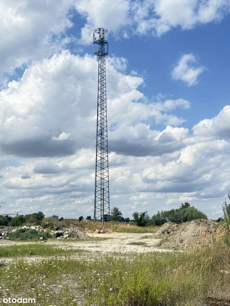 Grunt z Bezpośrednią Ekspozycją na Drogę Ekspresową S5 Poznań–Wrocław-1