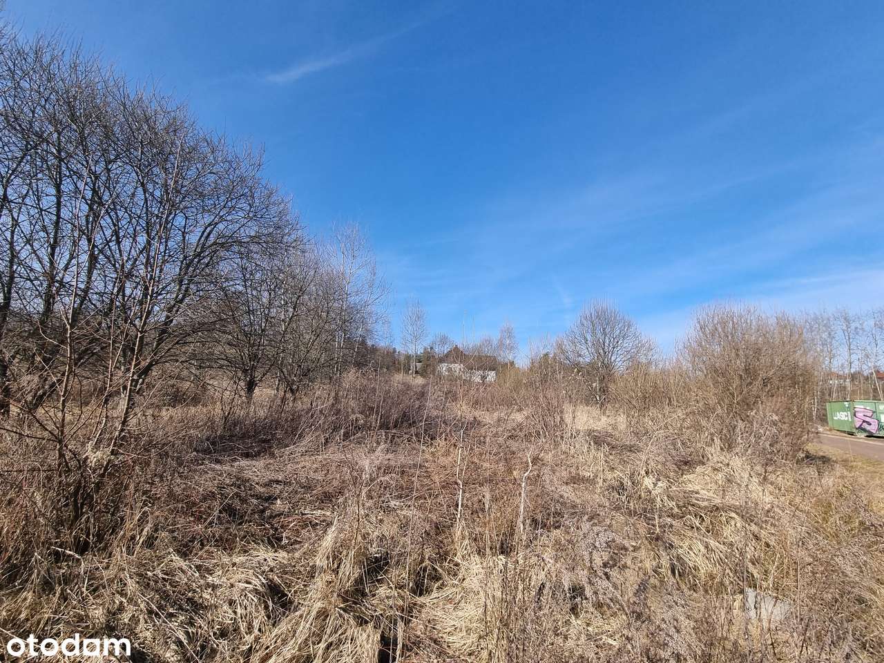 Działka w cichym miejscu blisko lasu-3