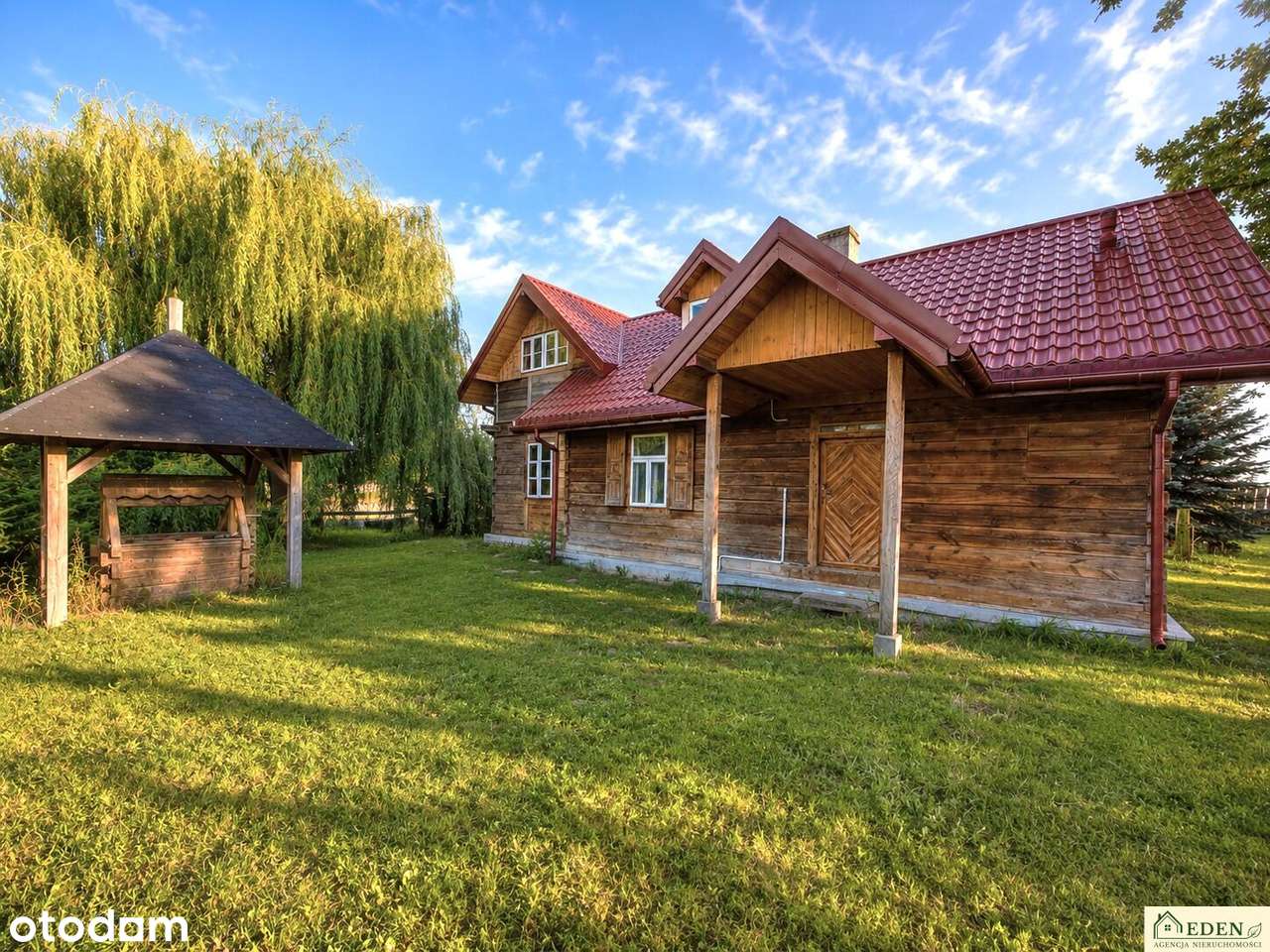Dwa domy, budynek gosp. na działce 0,5 ha - Burzec, gm. Wojcieszków