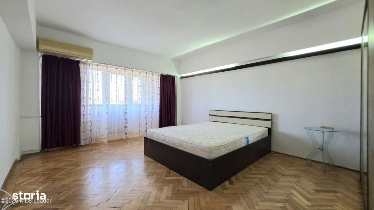 Regina Maria - Libertatii, 3 Camere Decomandat, Panorama-0