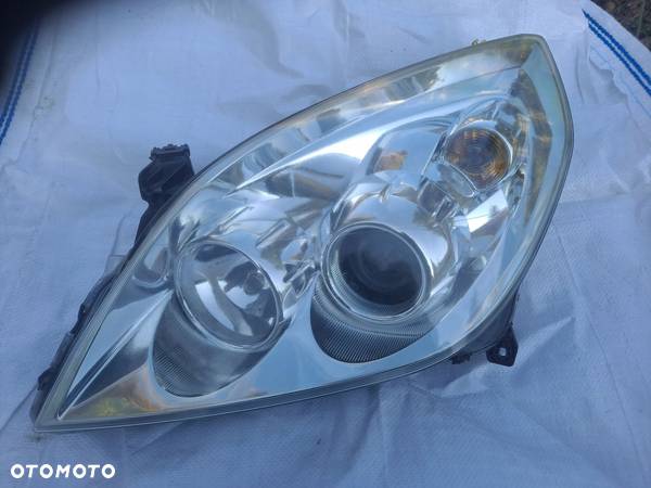 OPEL VECTRA C LIFT 05- LAMPA LEWA PRZÓD 13251939 - 1