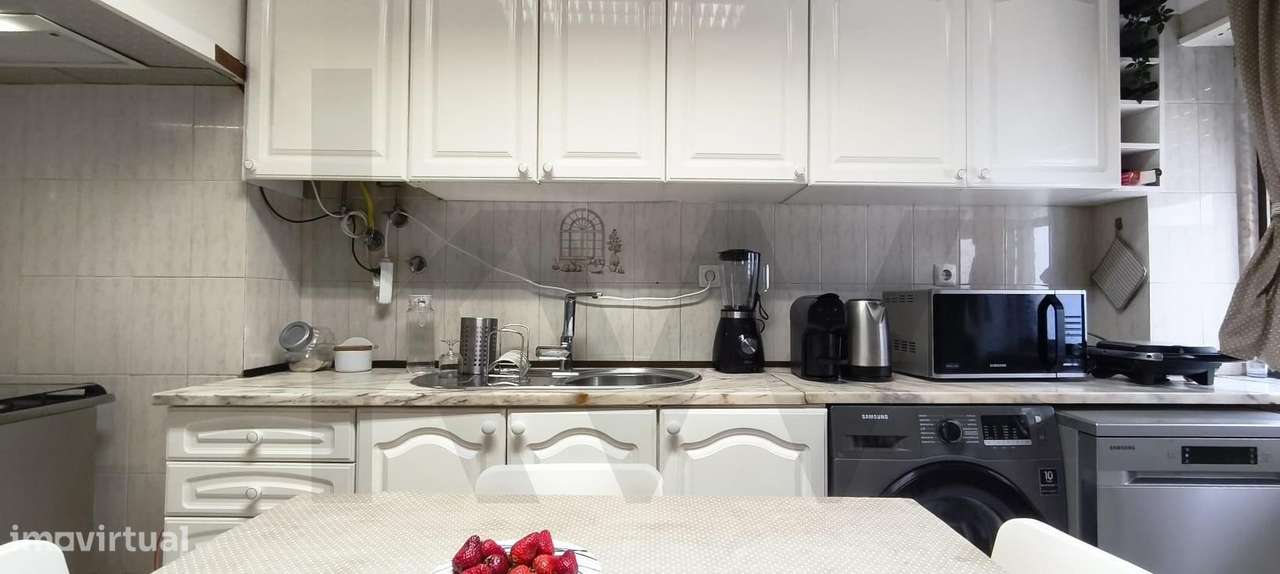 T2  na Praceta Cristóvão Falcão, em Massamá, concelho de Sintra-10