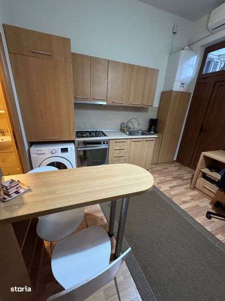 Propunem spre inchiriere garsoniera situata in Centru - Imagine principală: 4/5