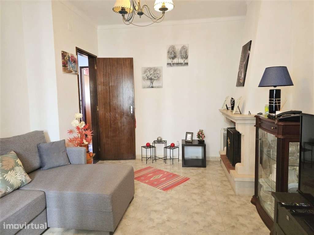 Apartamento T2 + Sótão-5