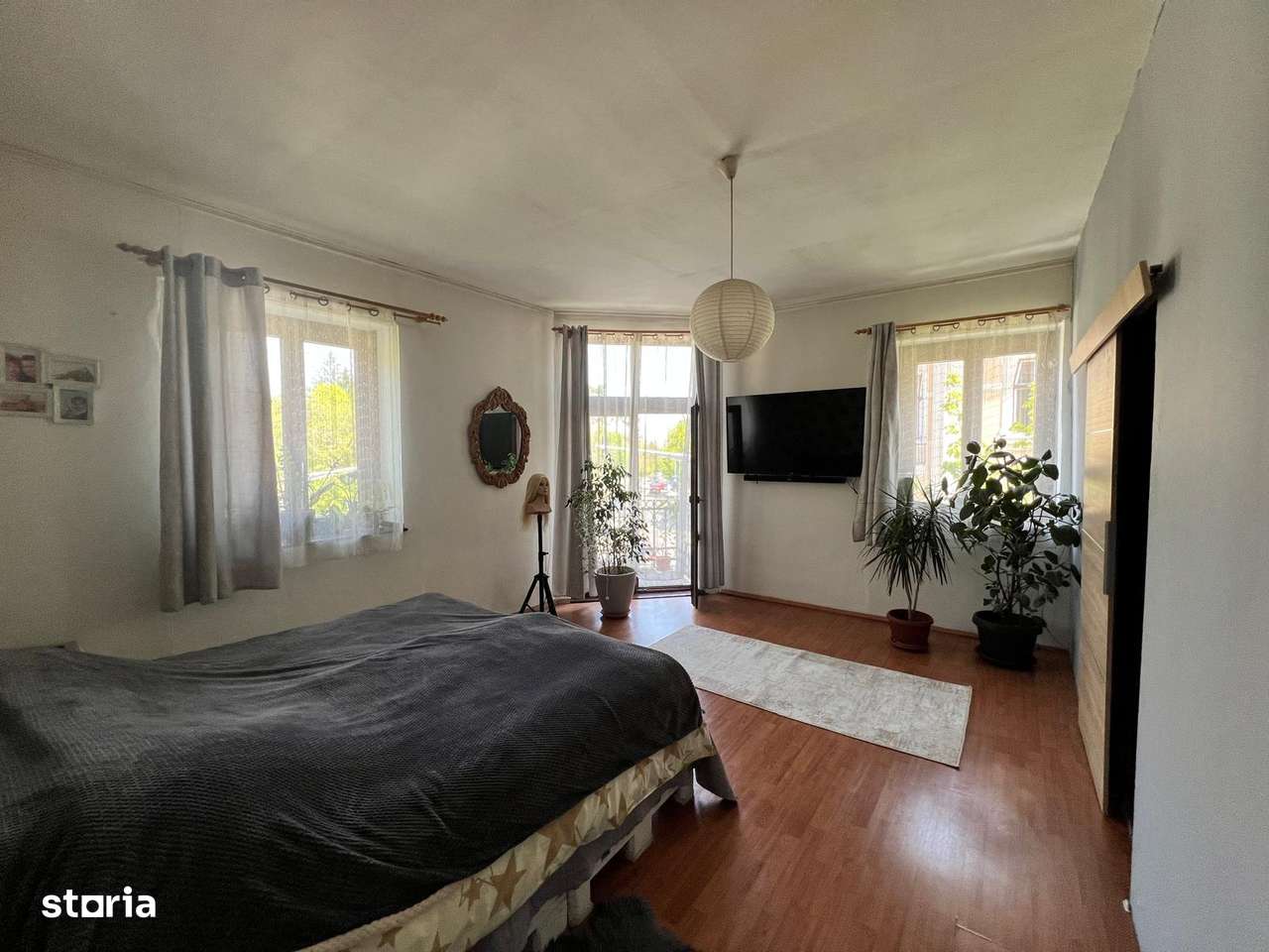 Casă Centrală 125mp + 124mp amenajabil str Mihai V colț cu str Verii-1