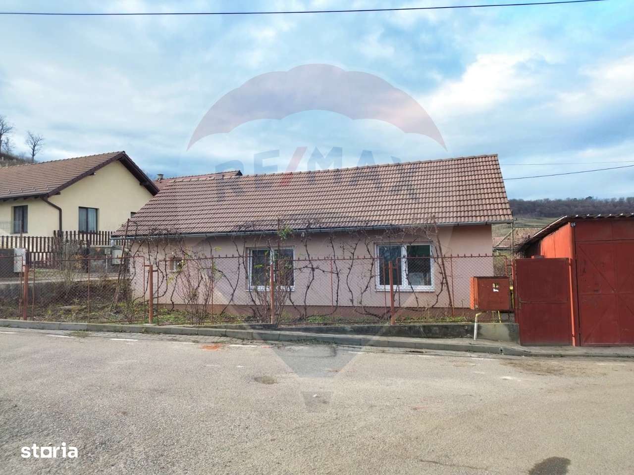 Casă de vânzare – strada Angărul de Sus, Mediaș - Imagine principală: 5/20