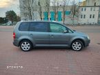 Volkswagen Touran - 5