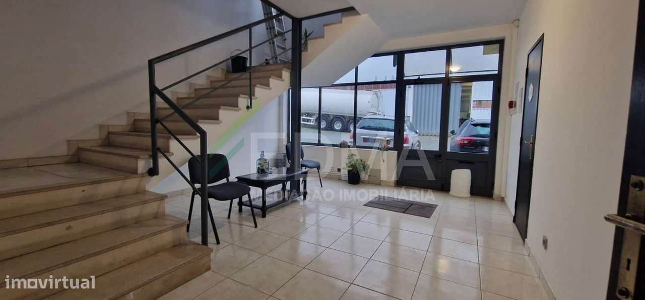 Pavilhão Industrial-6