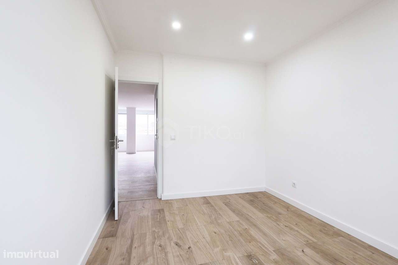 T4 TOTALMENTE REMODELADO NA DAMAIA – PRONTO A HABITAR | LOCALIZAÇÃO E-14