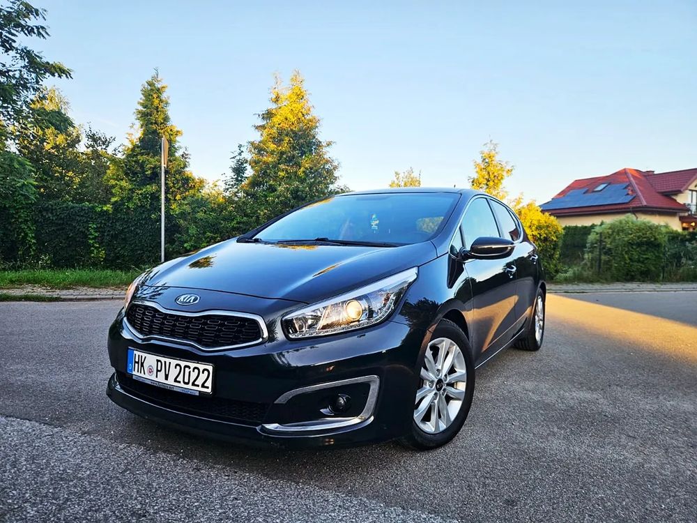 Kia Ceed II (2012-) 1.6 GDI Spirit 2017