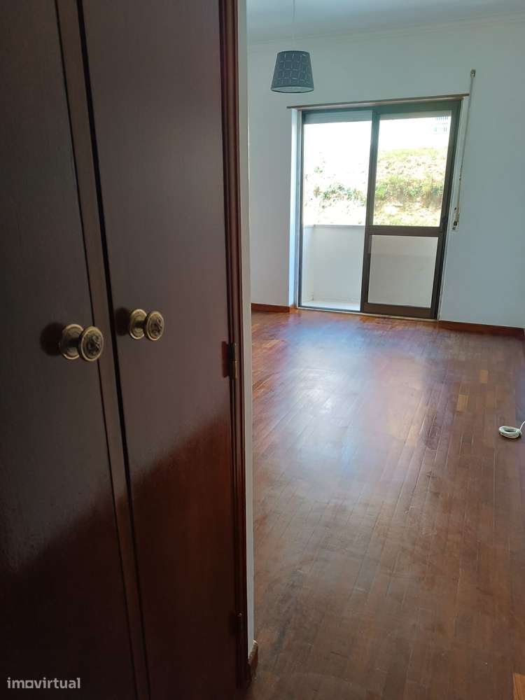 Apartamento T2 em Rio de Mouro com varanda - Grande imagem: 5/7
