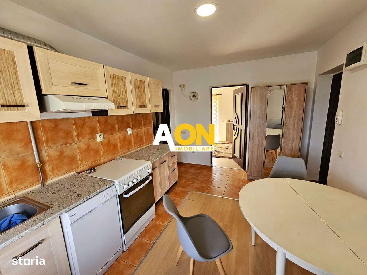 Apartament 3 camere, etaj 3, mobilat, utilat, zona Piata Cetate - Imagine principală: 1/11