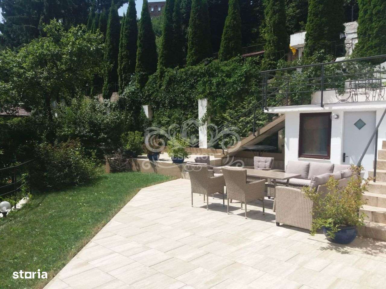 Vand casa superba in Brasovul Vechi panorama deosebita-17