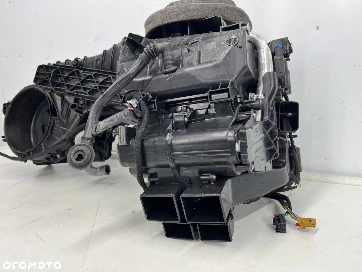 Nagrzewnica VW Golf V obudowa chłodnicy nagrzewnicy wody parownik klimatyzacji silniczki 1k1820003gb - 15