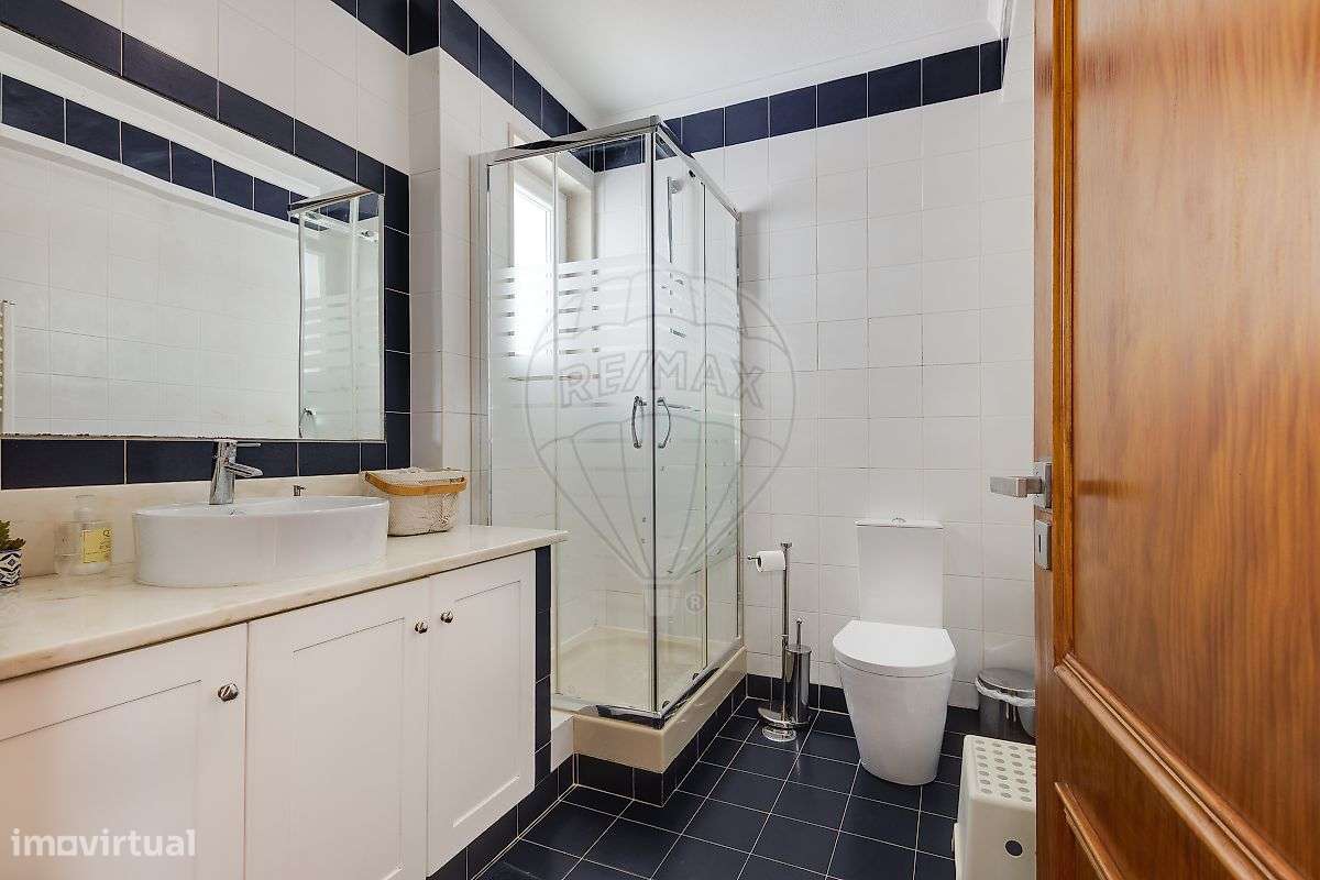 Moradia T5 para venda-11