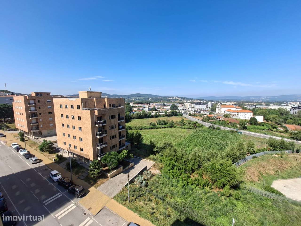 T3 Com Aquecimento Central Completo, Próximo Centro Cidade Braga-23