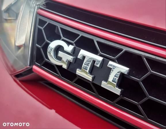 Volkswagen Golf 2.0 GTI adidas - 39