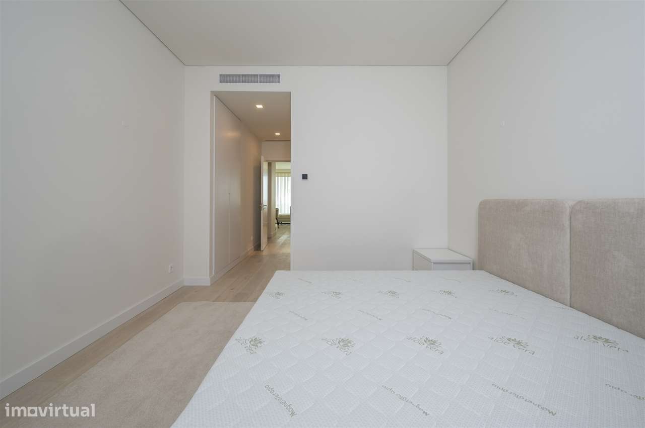 Apartamento T2 na Urb. Bayview, Cascais.-31