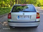 Skoda Octavia 1.6 Ambiente Tiptr - 5