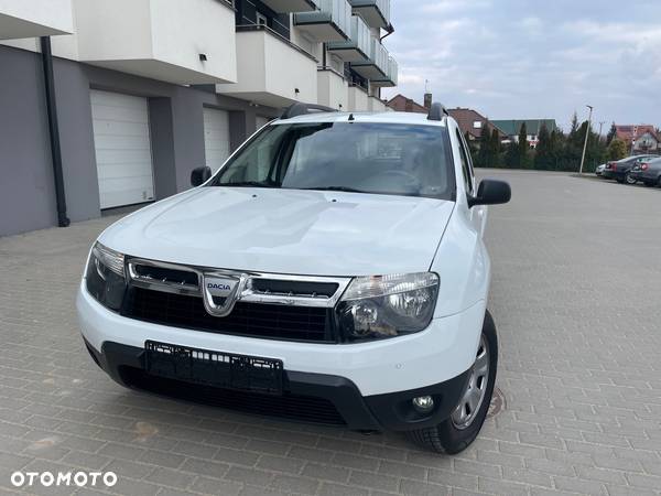 Dacia Duster 1.6 16V 4x4 - 1