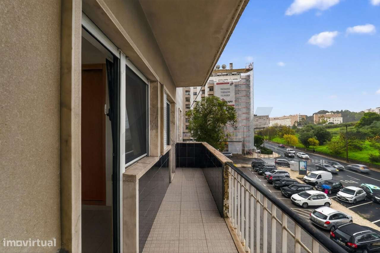 T2 para arrendamento na Estrada da Luz - 70 m2 - Grande imagem: 4/34