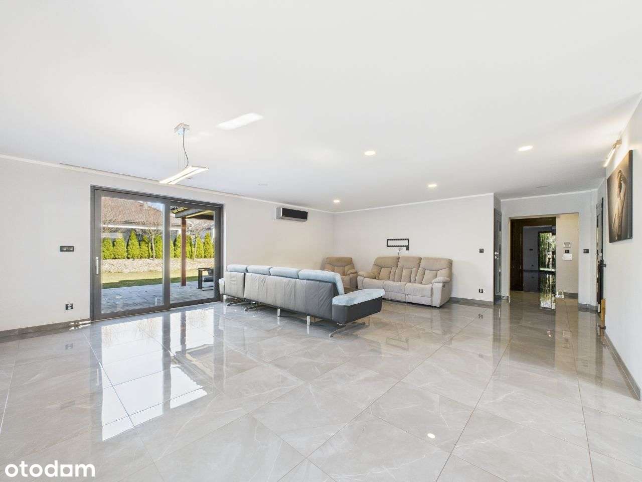 Nowoczesny Dom Wolnostojący ! 2019 rok !-1