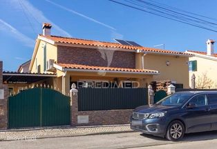 Moradia Isolada T6 Quinta do Conde