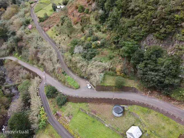 Terreno com 2180 m2 - Faial (Santana) - Grande imagem: 2/6