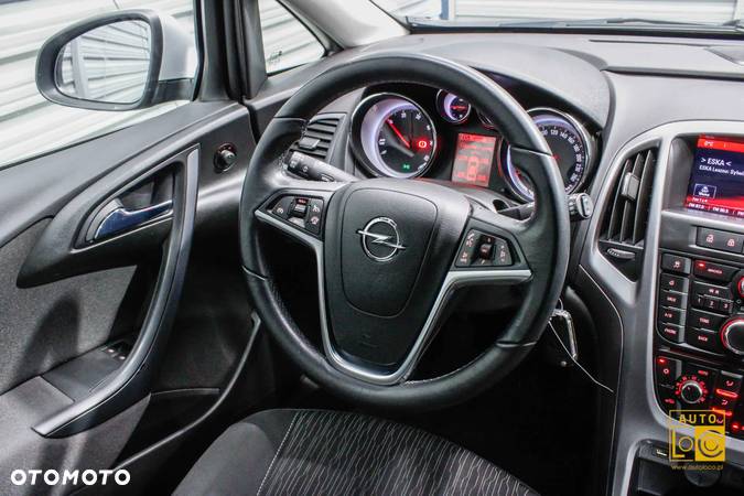 Opel Astra IV 1.6 CDTI Enjoy - 22