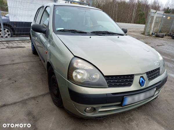 RENAULT CLIO II LAMPA PRAWY TYŁ - 6