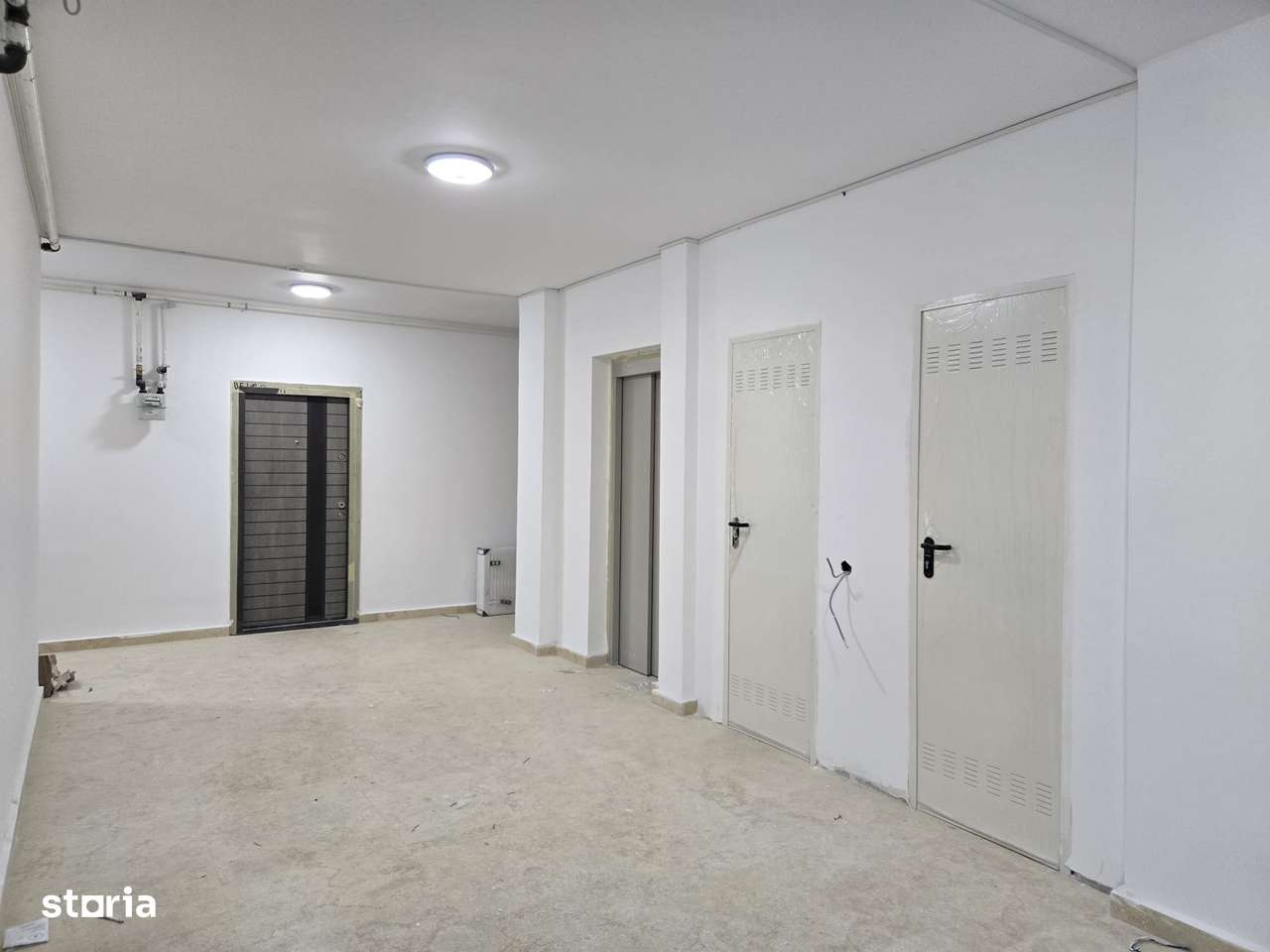 2 CAMERE, etaj 2, 63 mp, CENTRALA PROPRIE , metrou in apropiere, NOU-7