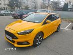 Ford Focus ST - 4