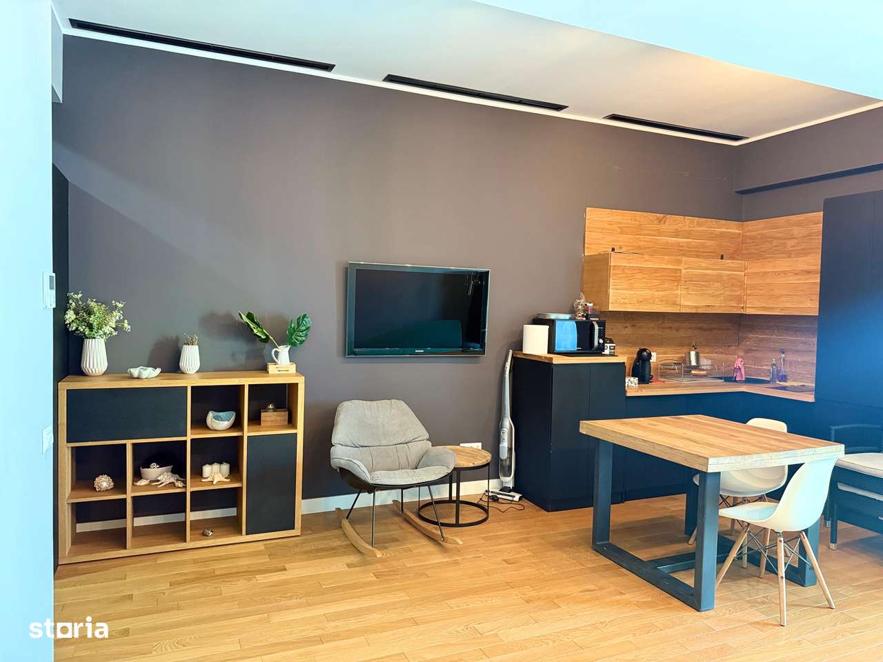 Apartament 2 camere cu vedere frontala la mare Mamaia-Blue Bike-9