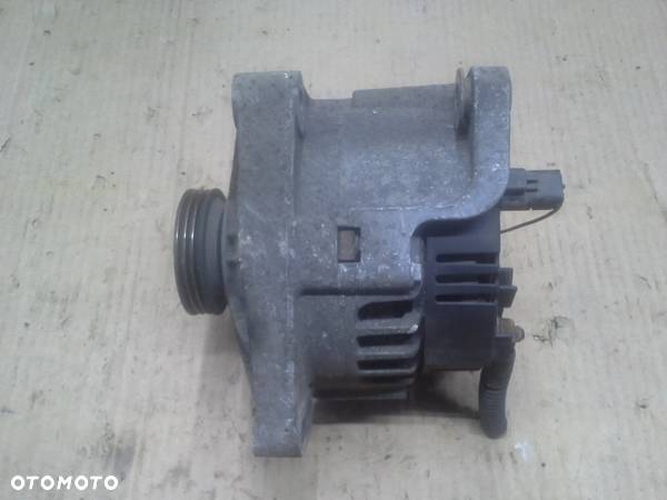 Renault Clio II 1.2 alternator Valeo 95A 7700437095 SG9B035 - 5