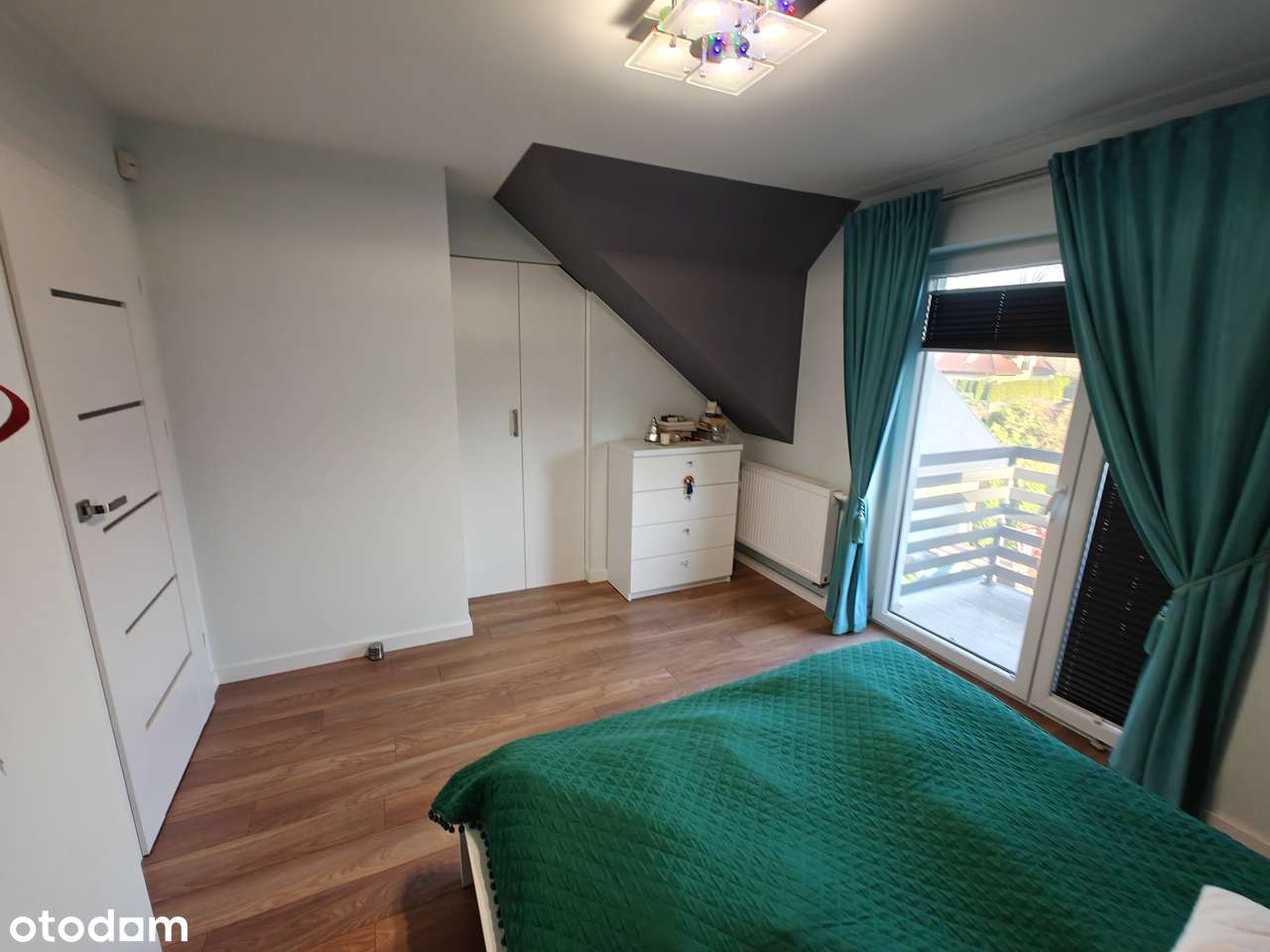 Interesujący dom wolnostojący z garażem ● 5 pokoi ● Działka 700mkw-10