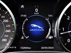 Jaguar XE 2.0 D Prestige - 26