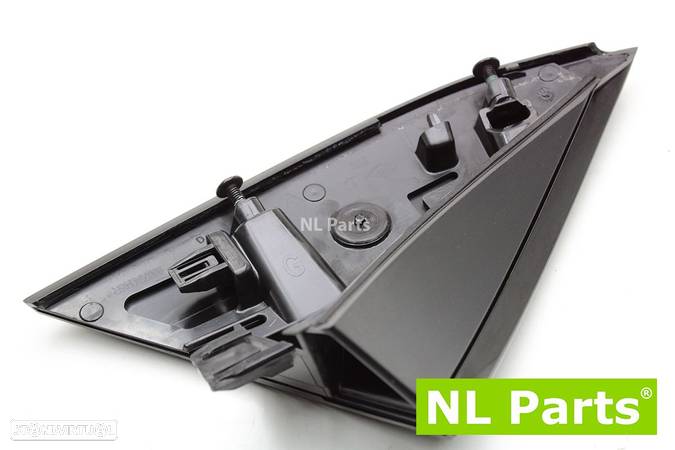 Friso da tampa da mala Renault Megane 4 960774145r - 3